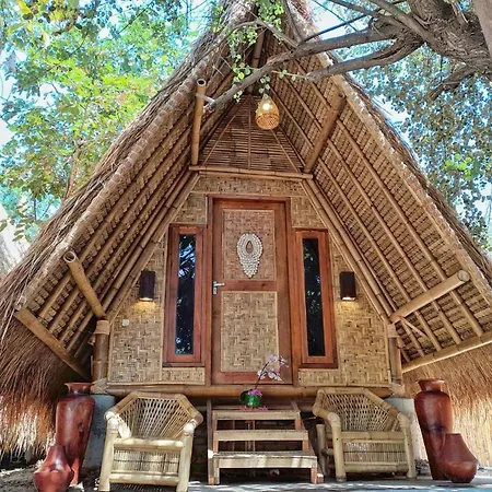 Gili Hills Hotel